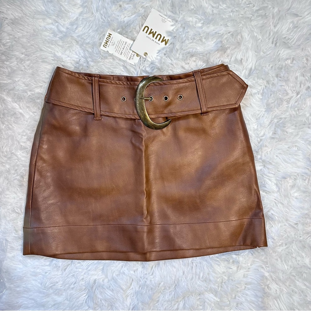 Show Me Your Mumu Maverick Mini Skirt in Chestnut Brown leather gold belt buckle - Picture 5 of 7